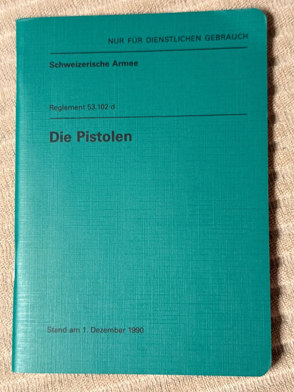 Bücher: Reglement: Die Pistolen - Schweizer Armee – Gebraucht aus Brütten von Hst1