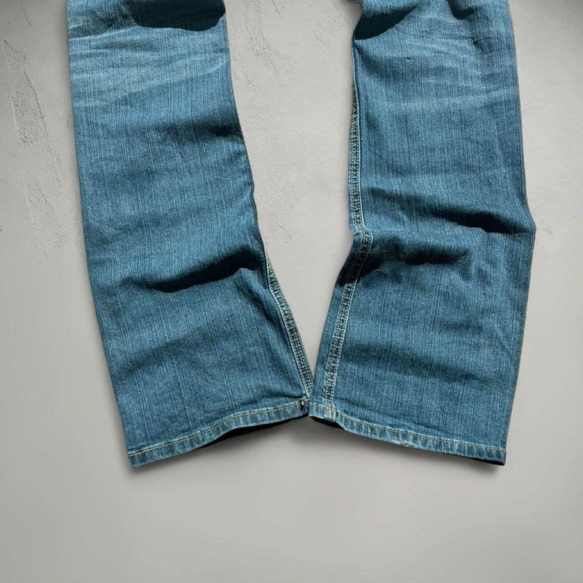 True Religion Jeans: True Religion jeans  – Usato da Basel venduto da archive. 1