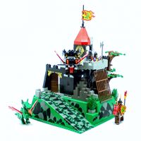 LEGO Castle Burg 6093 „Fire Breathing Fortress“ mit BA