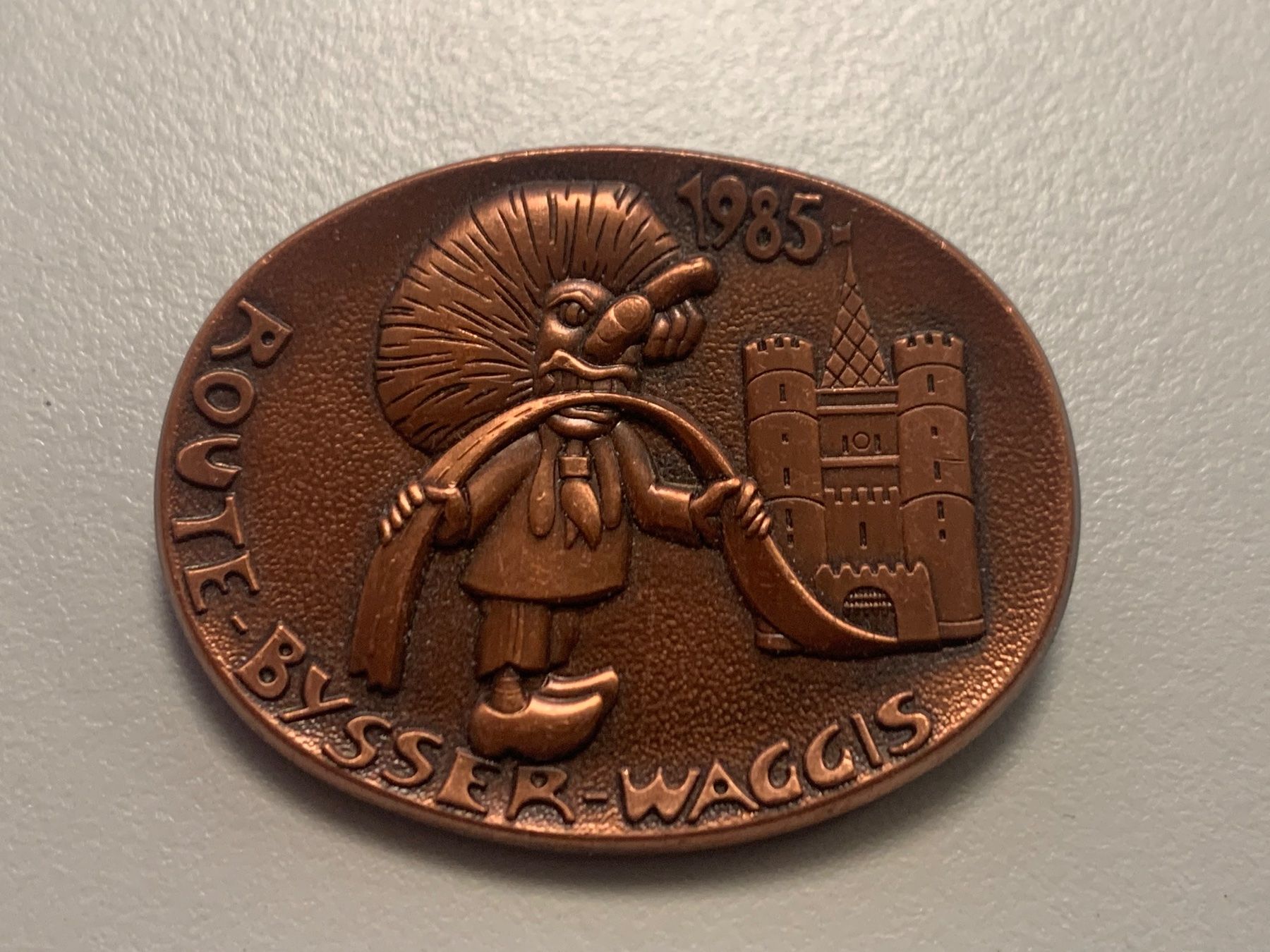 Placchette & Badge: Plakette ROUTE BYSSER WAGGIS Basel 1985 – Usato da Basel venduto da fasnachtsoutlet1965