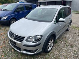 VW Cross Touran 1.4 TSI 7 Plätzer