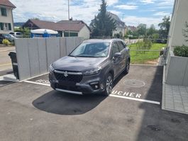 Suzuki S-Cross 2022 1.5 Compact Top Hybrid 4x4  21700km