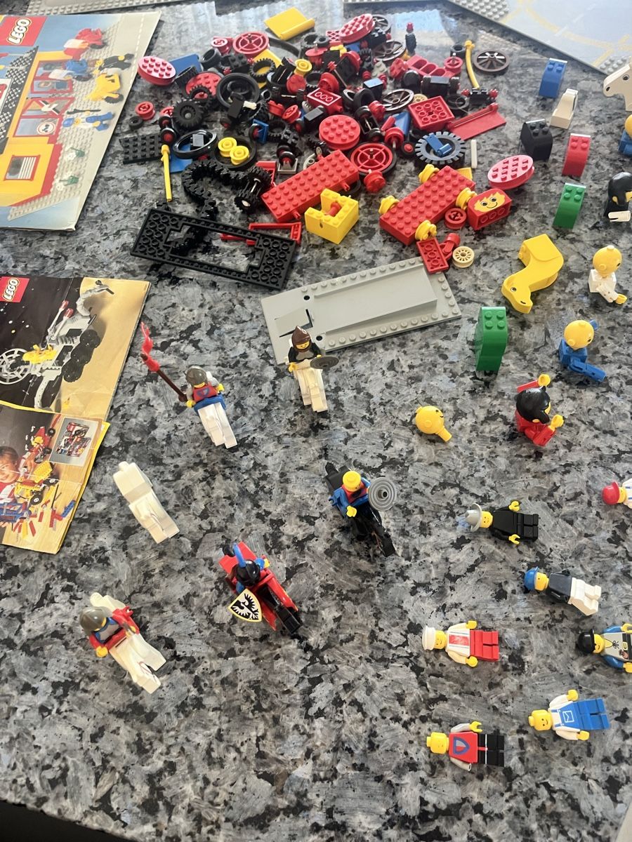 Lego Baukästen: Lot de Lego vintage – Gebraucht aus Crissier von Texavery01 9