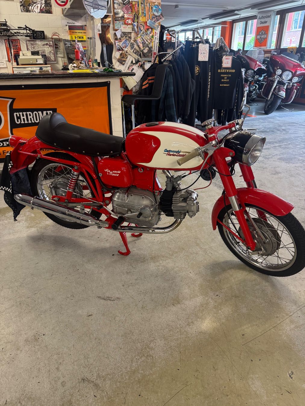 Strada: Harley-Davidson Aermacci 250 – Usato da Hünenberg venduto da Harywood