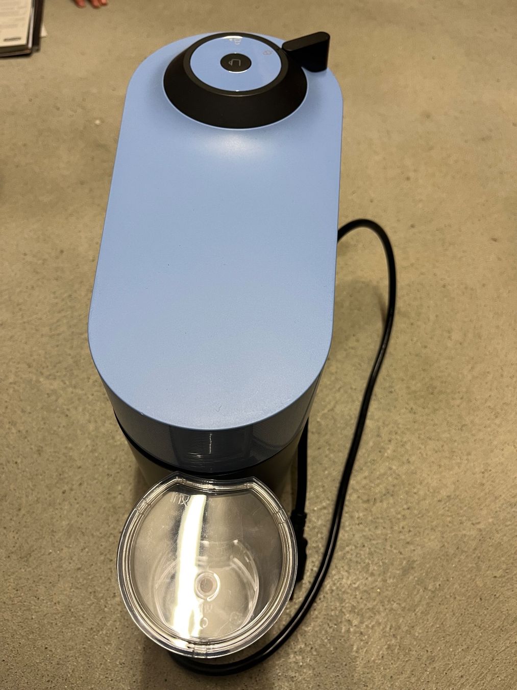 Nespresso Macchine per caffè & Macchine per espresso: Nespresso Vertuo blau – Usato da Olten venduto da Ta_Ny 1