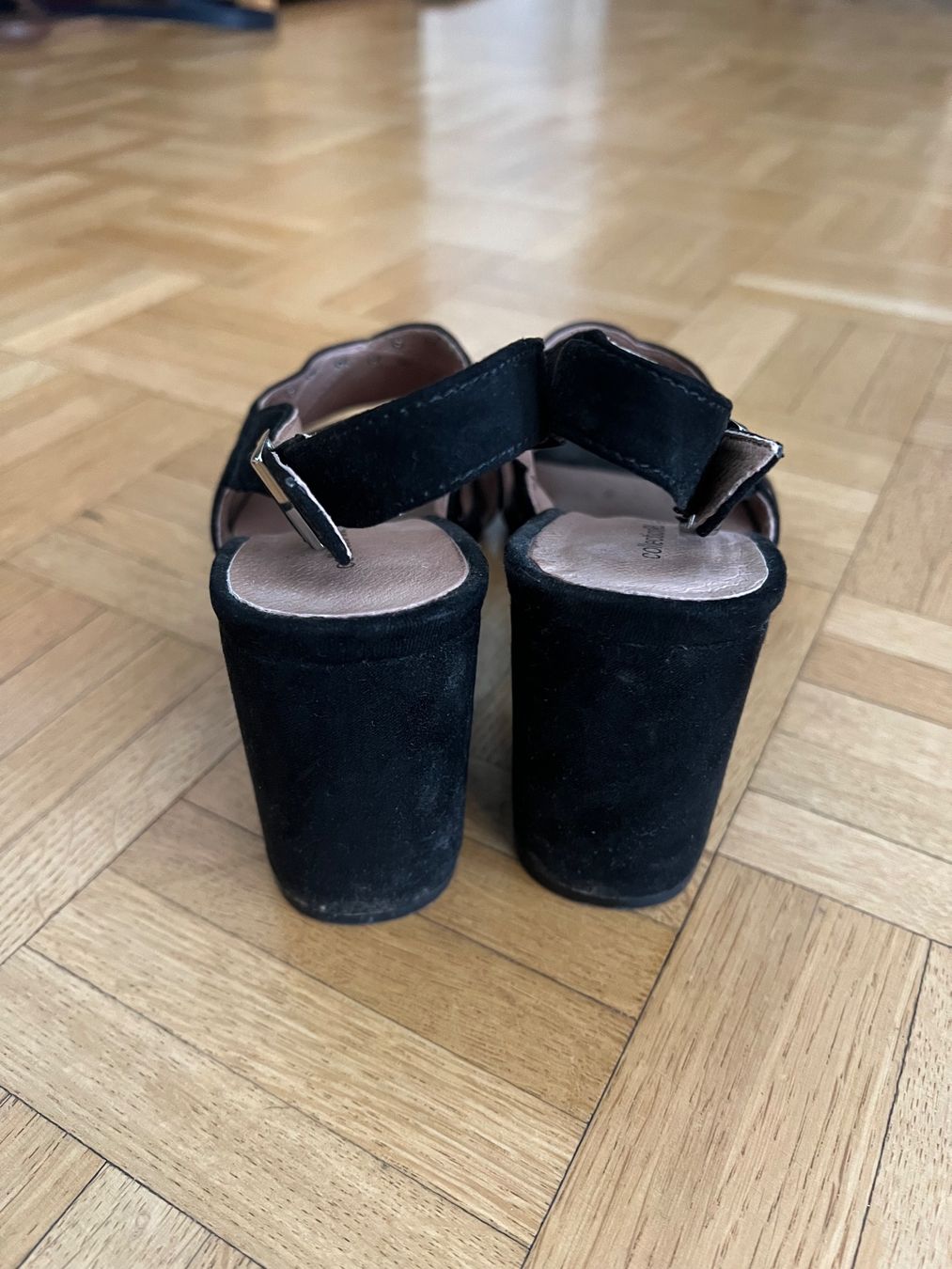 Damenschuhe: Slingback noires – Gebraucht aus Vandoeuvres von tif_nk52 3