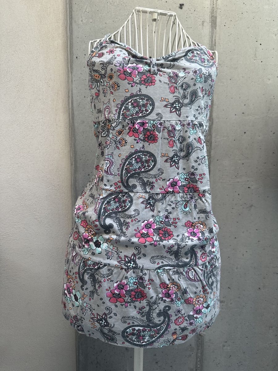 Vestiti: Kleid mit Blumenmuster, Grösse S, Grau – Usato da Leuk-Stadt venduto da 2thcircle 1