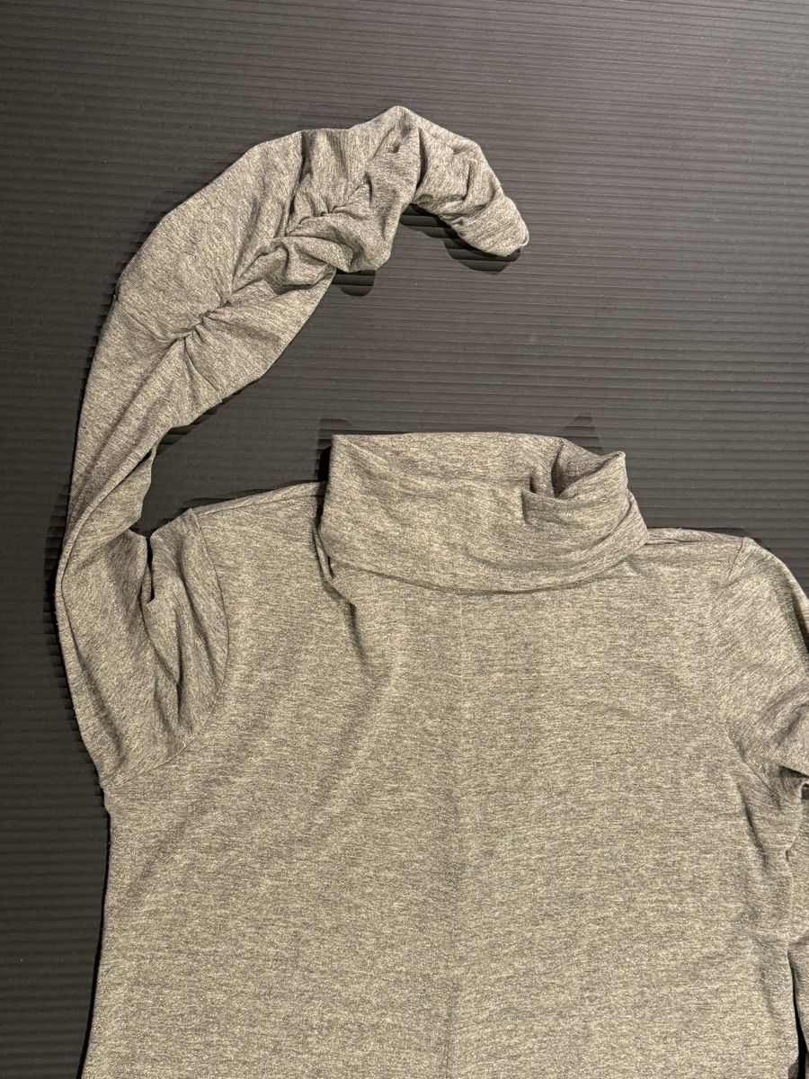 Maglioni & Felpe: Original col roulé gris dame 40 – Nuovo (secondo la descrizione) da Genève venduto da flocon06 1