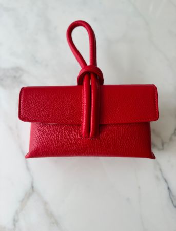 Clutch mit Riemen „rot“