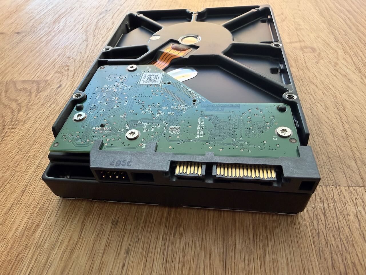 Western Digital Dischi rigidi: Western Digital 2TB (Festplatte SATA, 3.5") – Usato da Andelfingen venduto da Cegi 2
