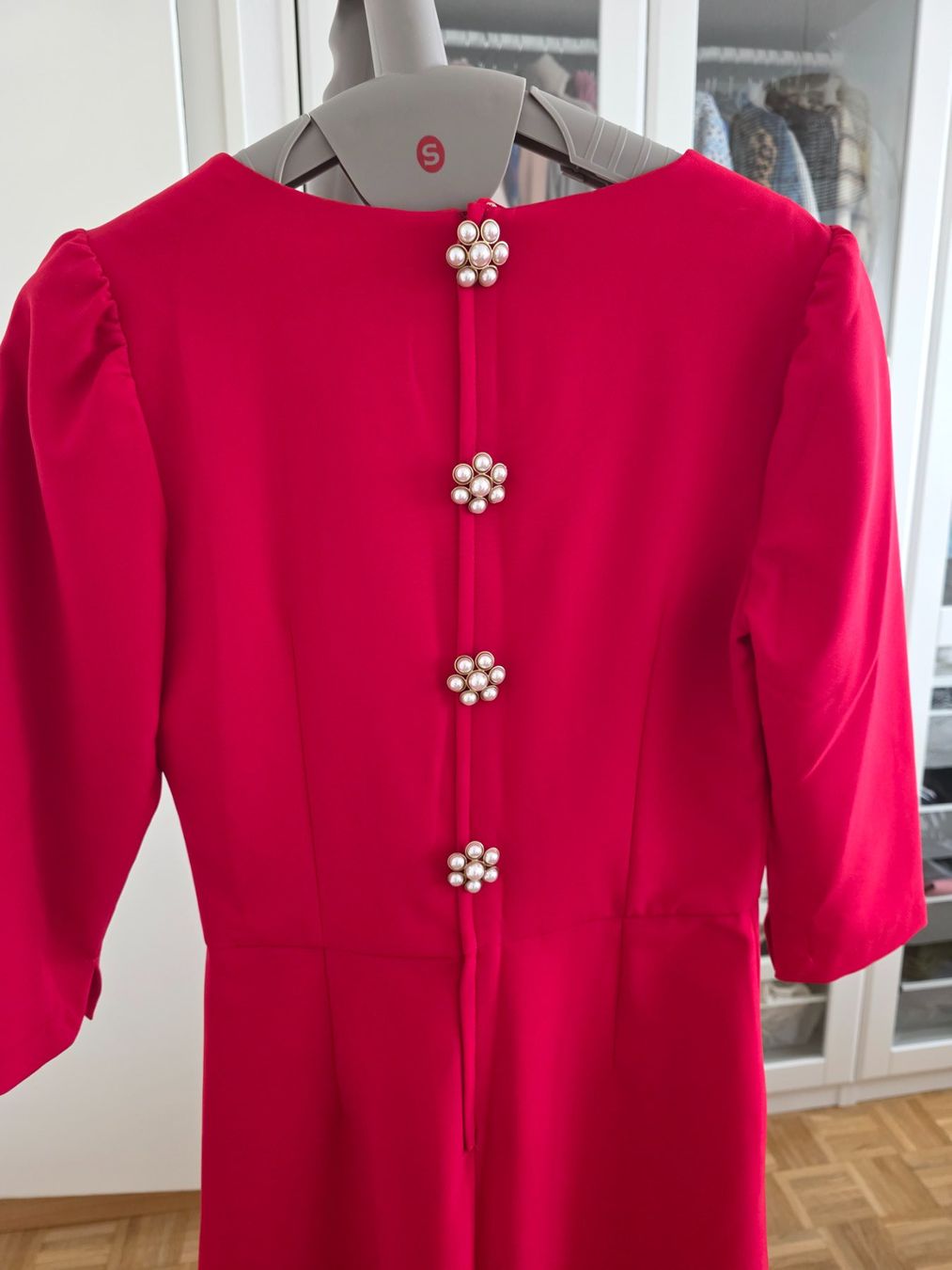 Tute: Combinaison rouge Élégante - Taille 36 - Neuve! – Nuovo e nell'imballaggio originale da Renens VD venduto da Iepurica19avril 2