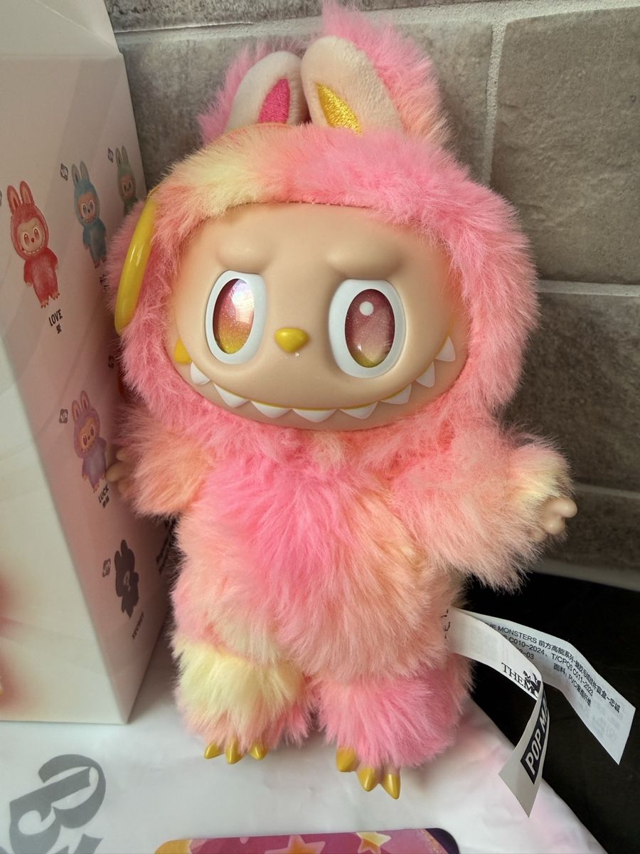 Pop Mart Statuette: The Monsters Labubu big into Energy Loyality – Nuovo e nell'imballaggio originale da Goldswil venduto da Sonic77 1