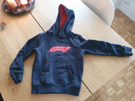 F1 Formula 1 Hoodie, Gr. 140, Winter, Top Zustand!