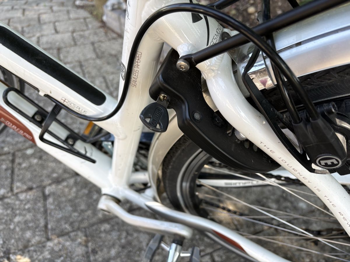 Simplon Biciclette: Simplon Damen Velo weiss Grösse M / 46 – Usato da Marthalen venduto da thh72 3
