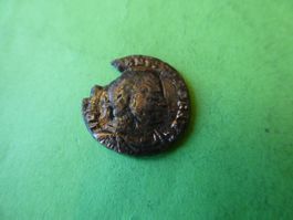 uralte  Bronzemünze    20 mm   2.52 g