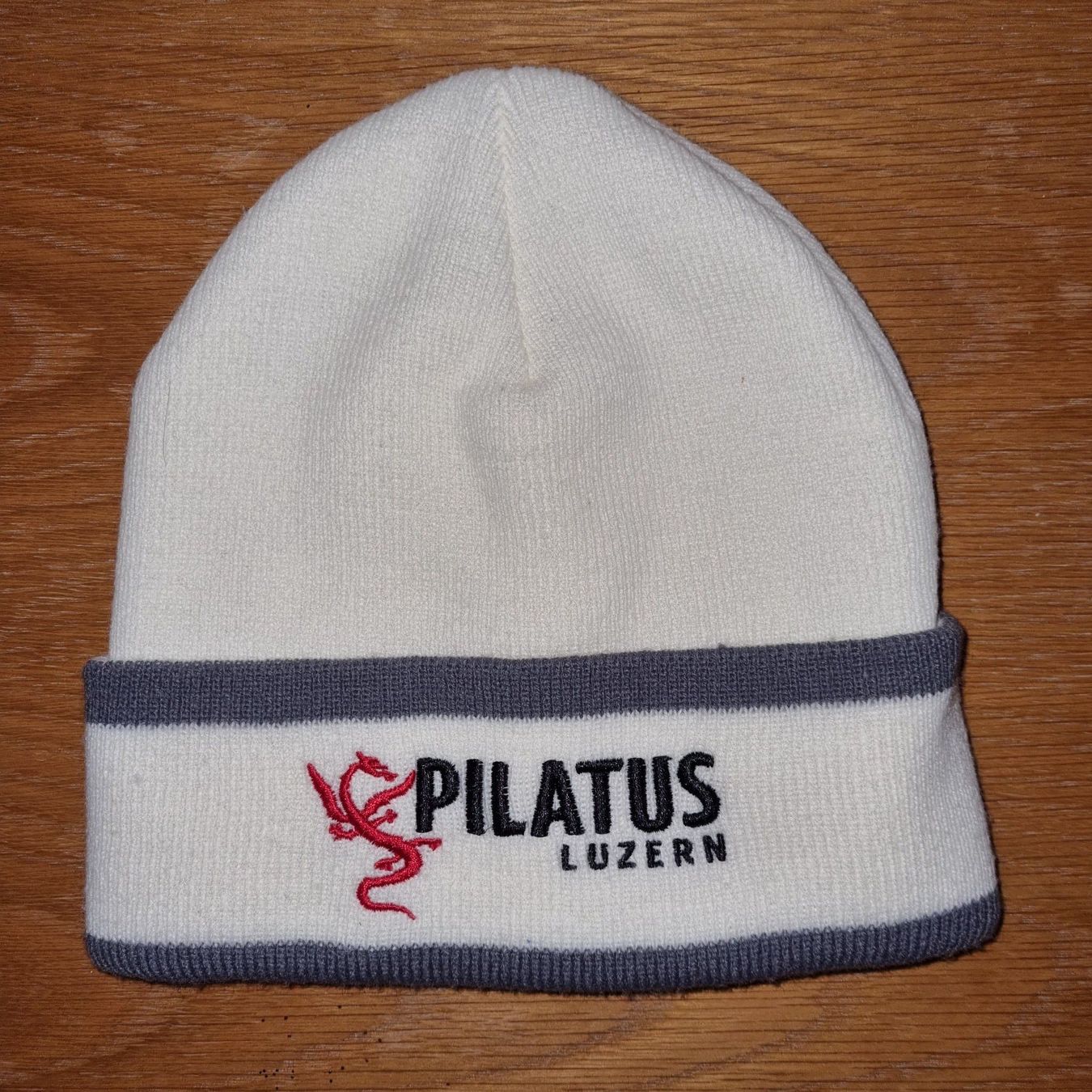 Hüte, Mützen & Caps: Bonnet – Gebraucht aus Porrentruy von Nos_petites_affaires