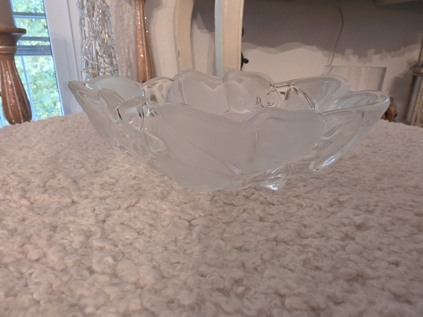 Schalen: Glasschale Blumenform  – Gebraucht aus Zweidlen von VG159 1