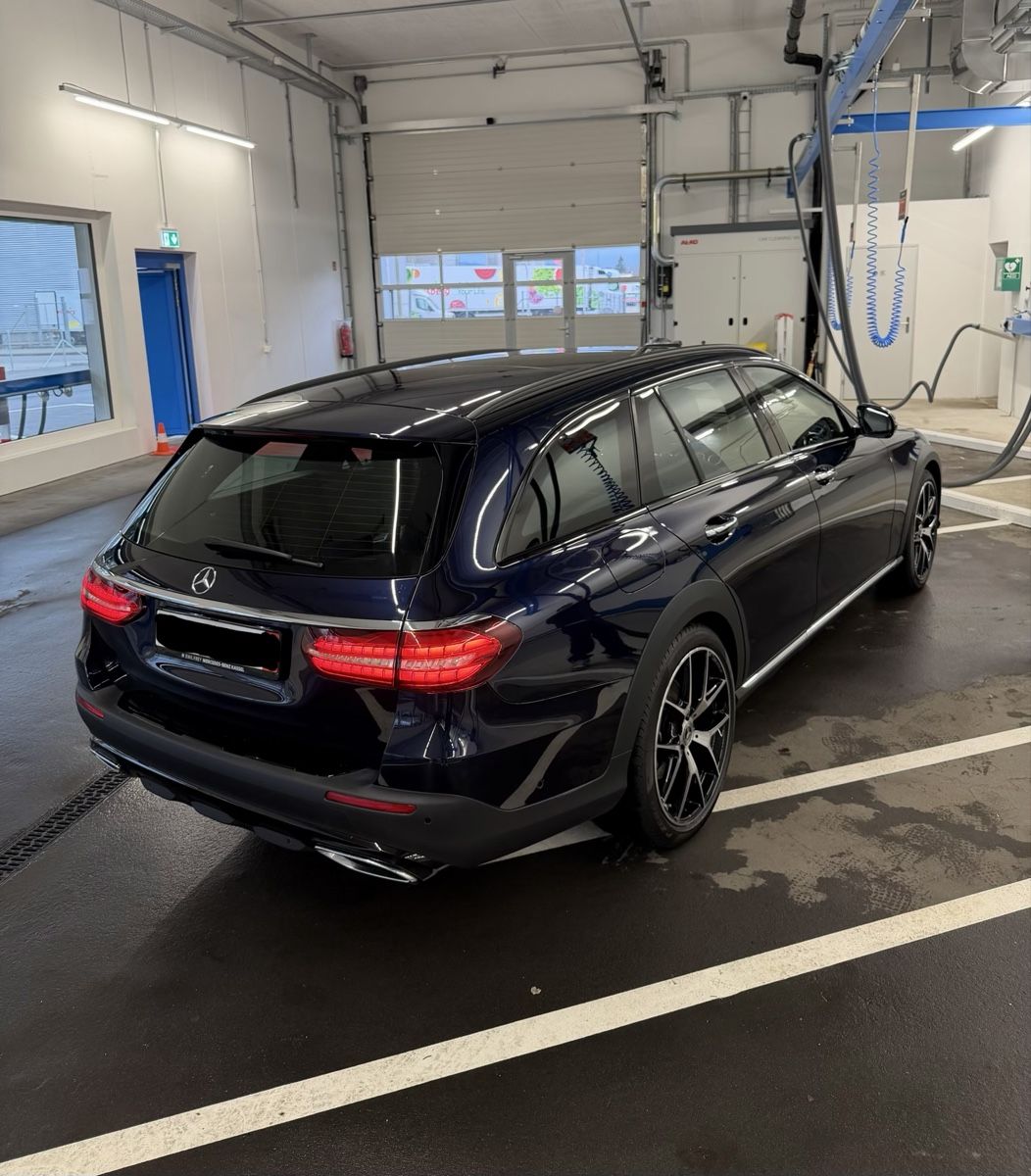 Mercedes-Benz Autos: Mercedes-Benz E400d 4Matic AllTerrain – Gebraucht aus Regensdorf von Ventec 1