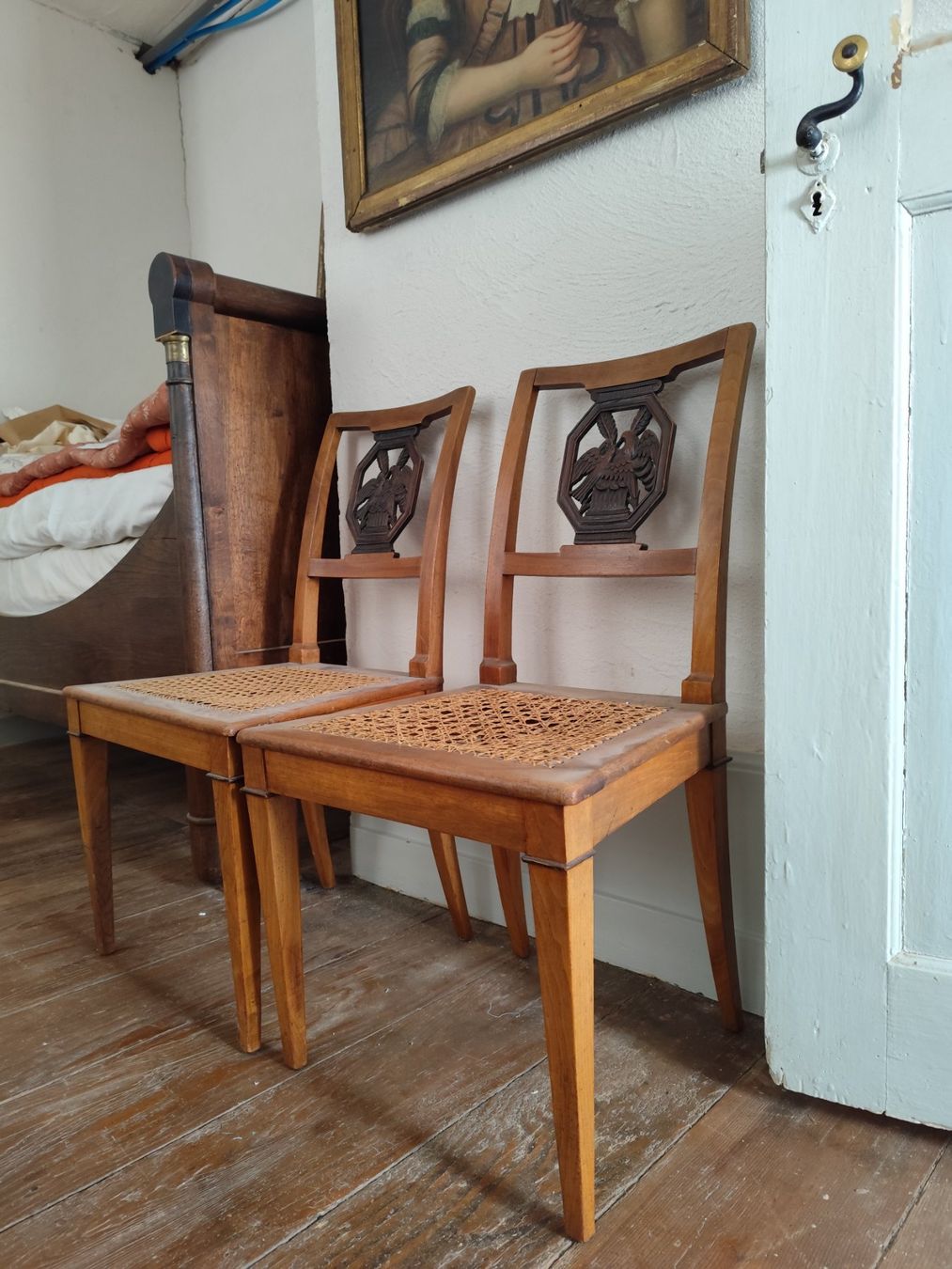 Sedie: 2 antiker Biedermeier Stühle, c. 1820 – Usato da Basel venduto da Lionceaudefeule 1