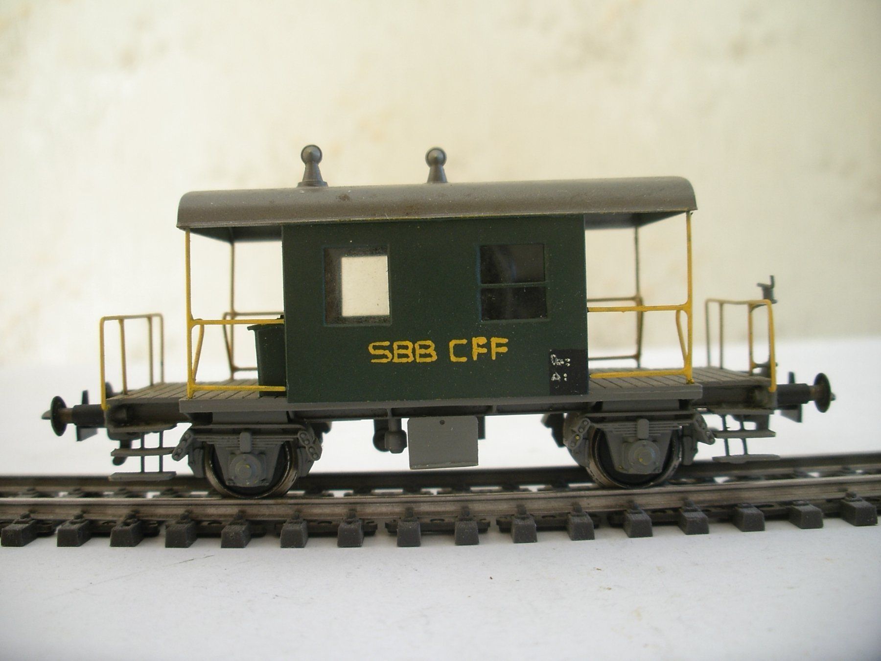 Modellini di ferrovie: SBB Güterzugbegleitwagen – Nuovo (secondo la descrizione) da Wallenwil venduto da Pary673