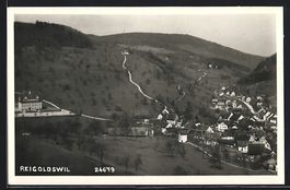 Reigoldswil, Ortstotale mit Blick auf di