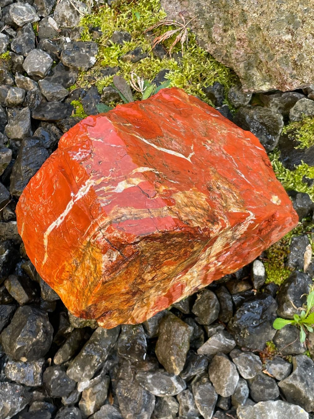 Stagni & Fontane ornamentali: roter Stein - Brunnen Teich usw. – Usato da Winkel venduto da cma_df88 2