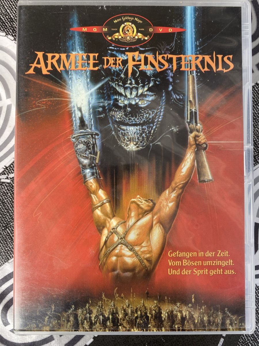 Tous les DVDs: Armee der Finsternis – D'occasion à Gasel par Ntomate