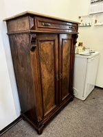Antikes Massivholz-Schränkli / Kommode im Gründerzeit-Stil