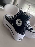 NEU Converse unisex Plateau Gr. 36.5/37