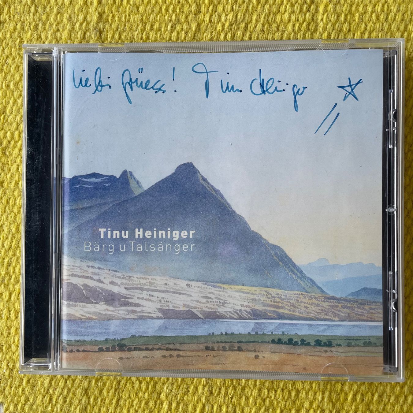 CD: TINU HEINIGER-MIT UNTERSCHRIFT BÄRG U TALSÄNGER – Usato da Rorschacherberg venduto da CD-Roli