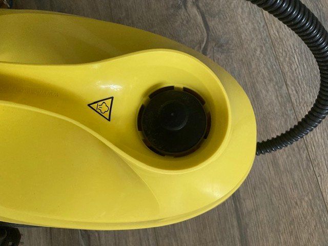 Kärcher Pulitori a vapore: Kärcher Dampfreiniger mit Zubehör – Usato da Affoltern am Albis venduto da premiumparts 6