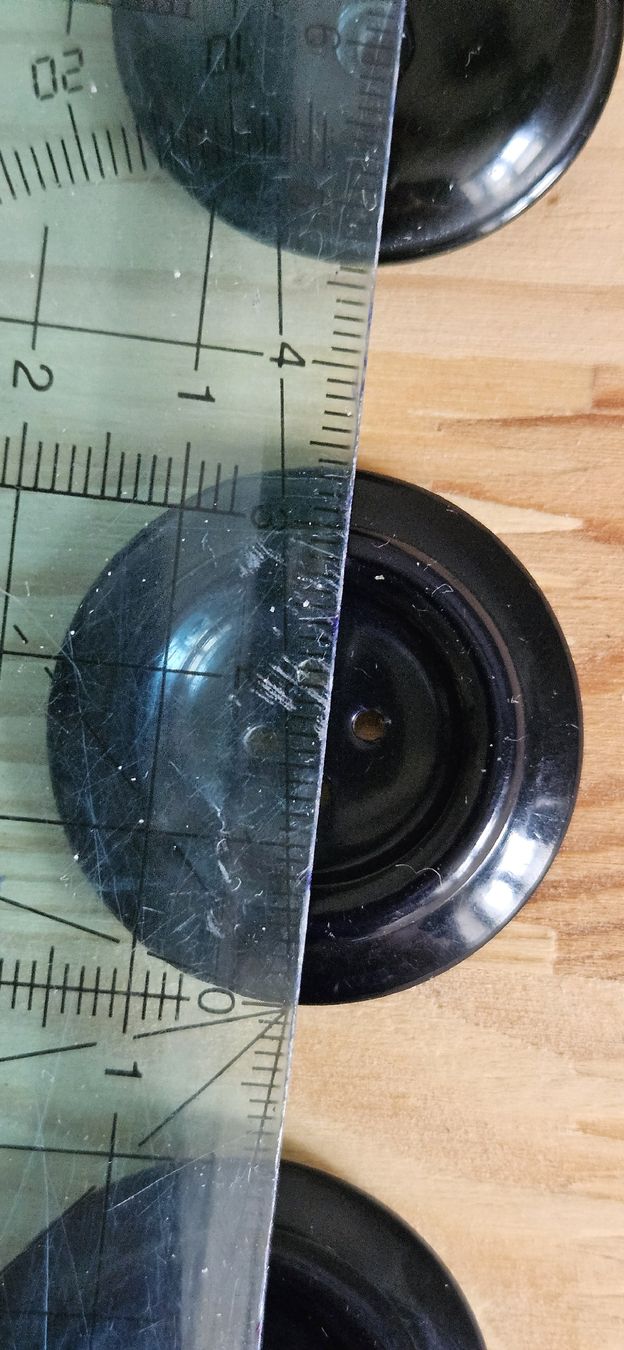Bottoni: 14 boutons anciens noir de 2 à 3,5cm – Usato da Carouge GE venduto da Lea000 6