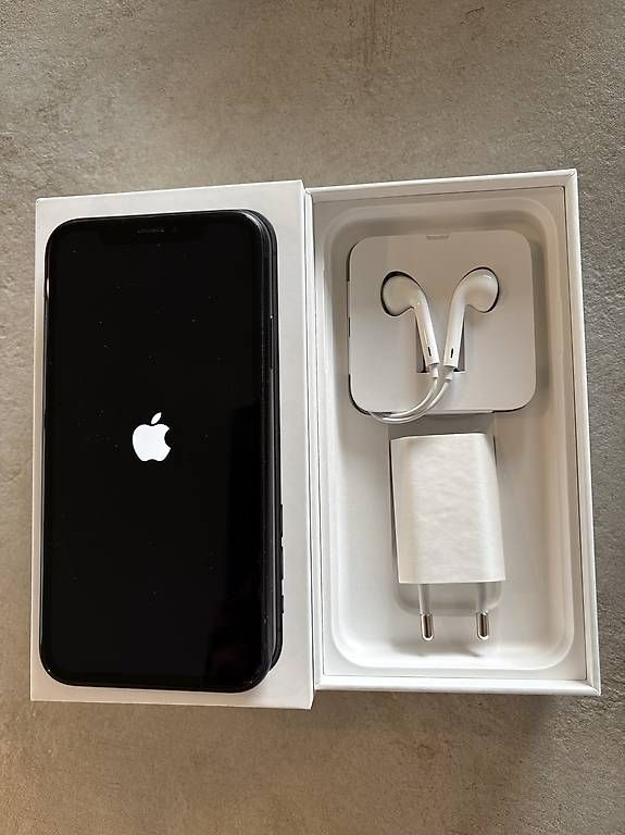 Apple Portables: iPhone XR  64Gb  noire – D'occasion à Vessy par ongaros 1