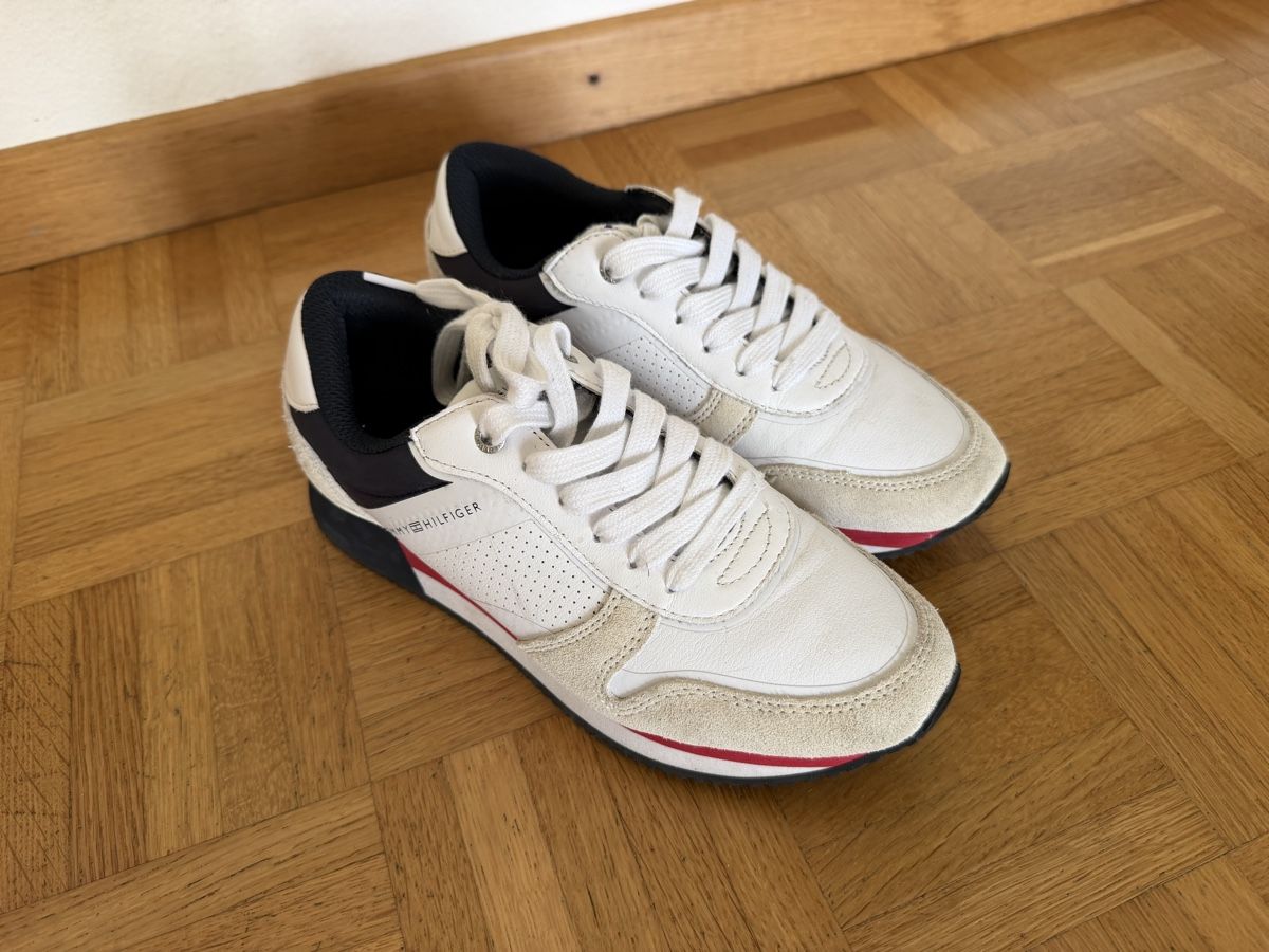 Tommy Hilfiger Scarpe da uomo: Tommy Hilfiger 37 – Nuovo (secondo la descrizione) da Zürich venduto da pocahontaas_ 1