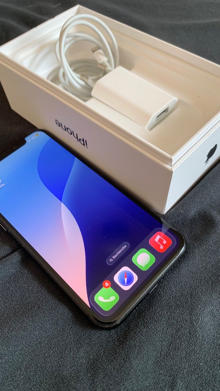 Apple Telefoni cellulari / Smartphones: iPhone 11 Pro – Usato da Villars-sur-Glâne venduto da jacs01 3