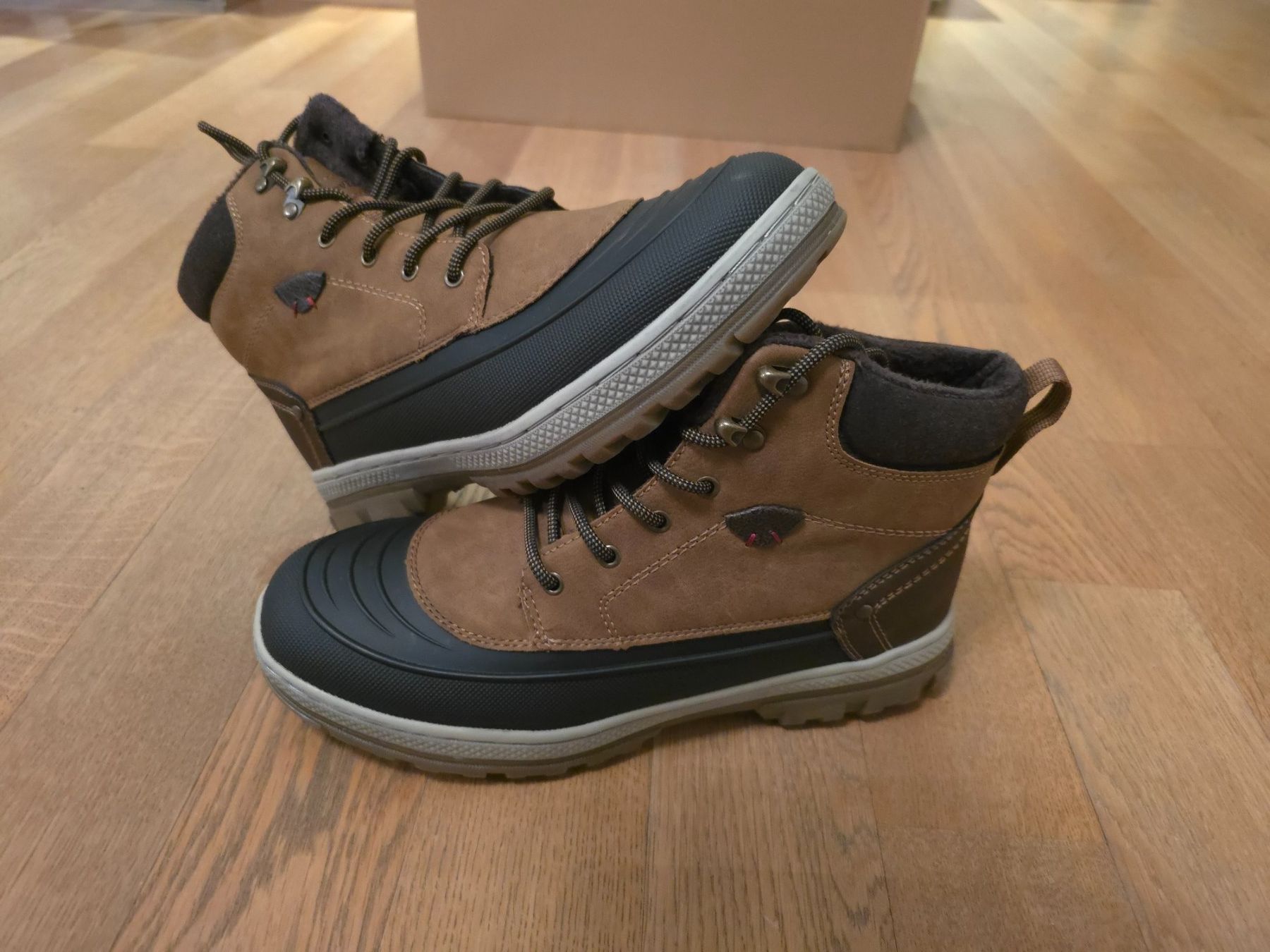 Scarpe da uomo: Winterschuhe gefüttert – Nuovo e nell'imballaggio originale da Reinach AG venduto da Amroch 1