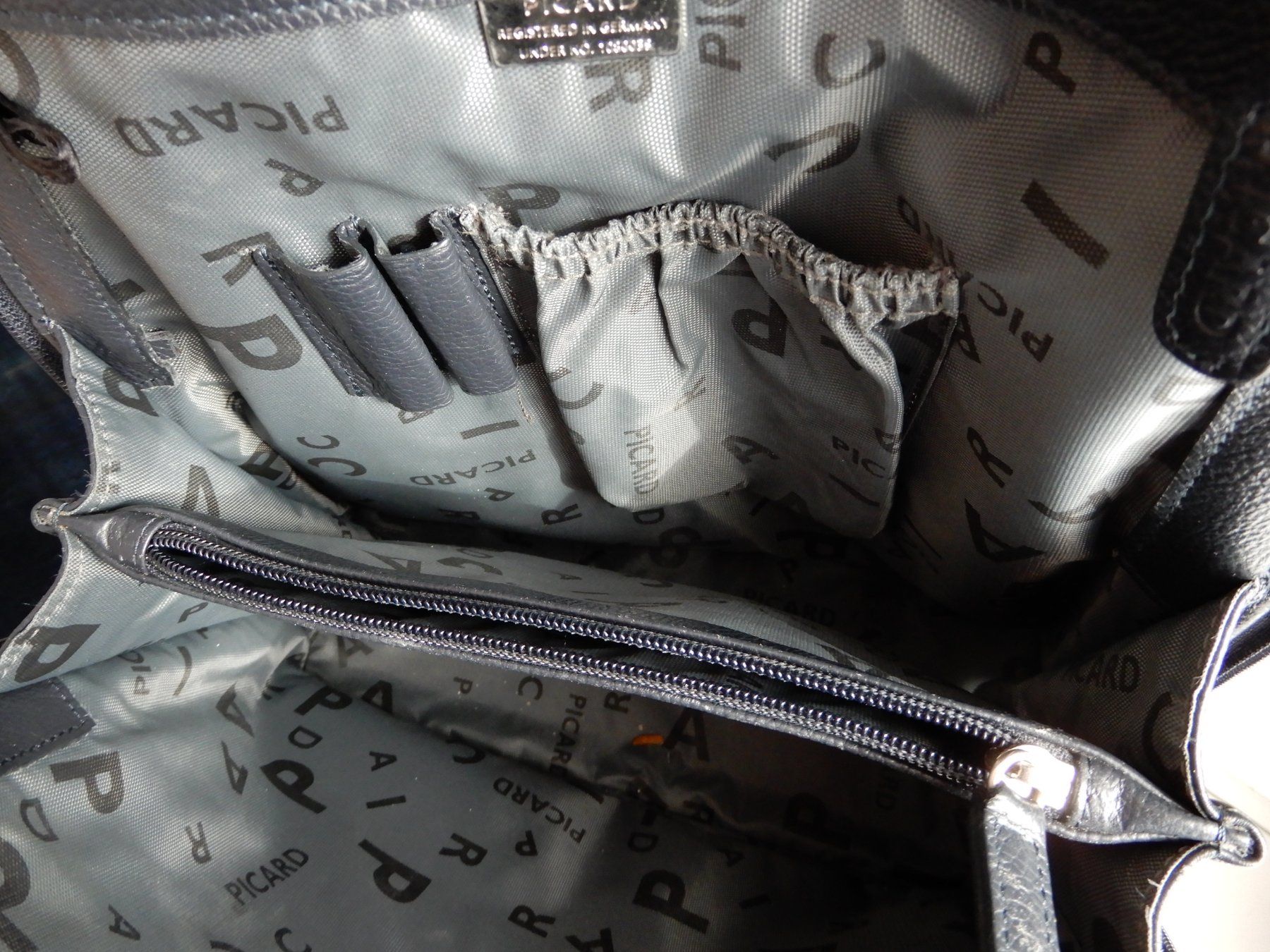 Picard Zaini: Picard Rucksack Luis dunkelblau – Usato da Burgdorf venduto da Liss 6