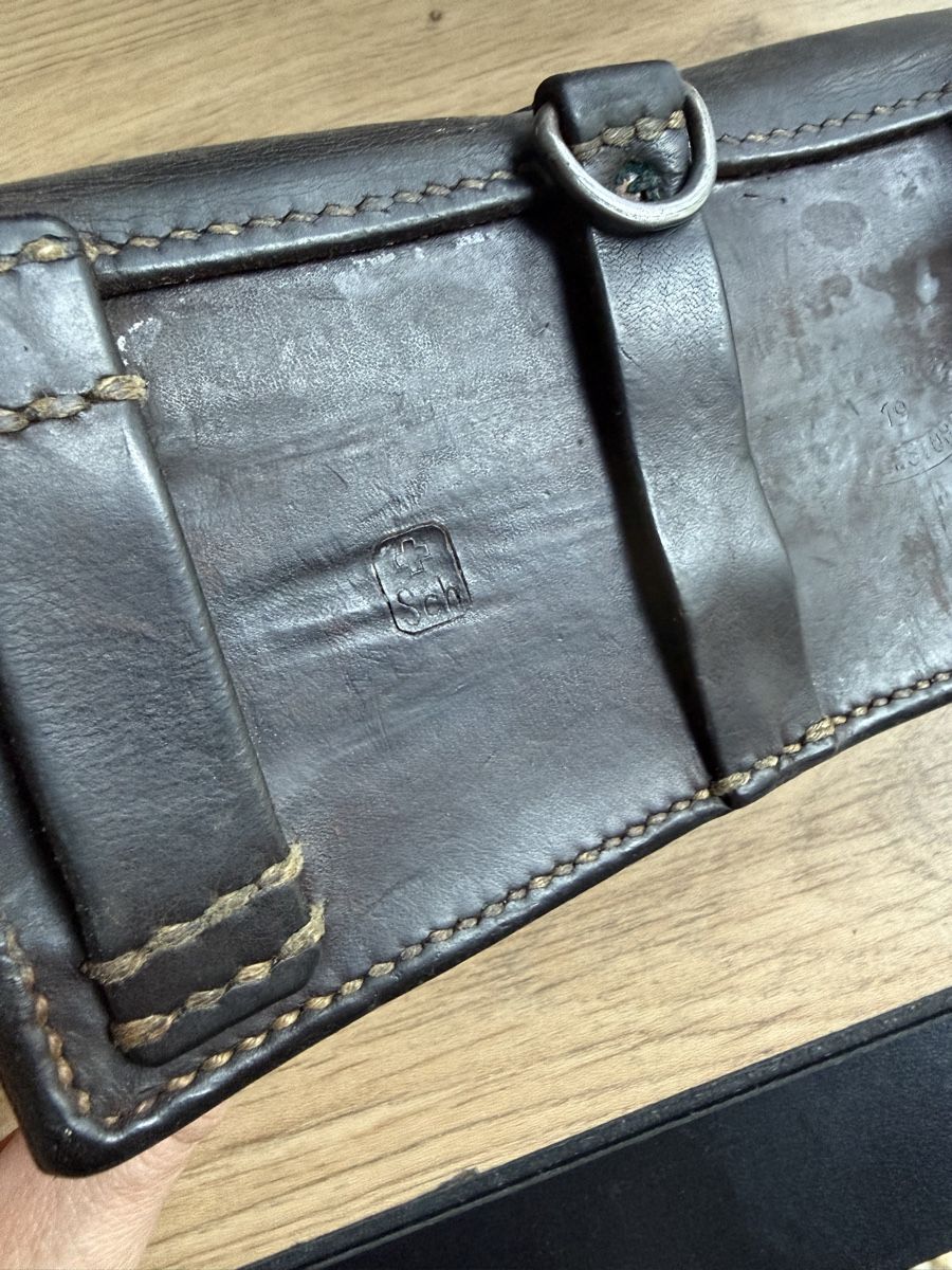 Schweizer Armee Borse: Alte Schweizer Militärtasche, Leder, 1919 – Usato da Buch am Irchel venduto da Sweetharth 3