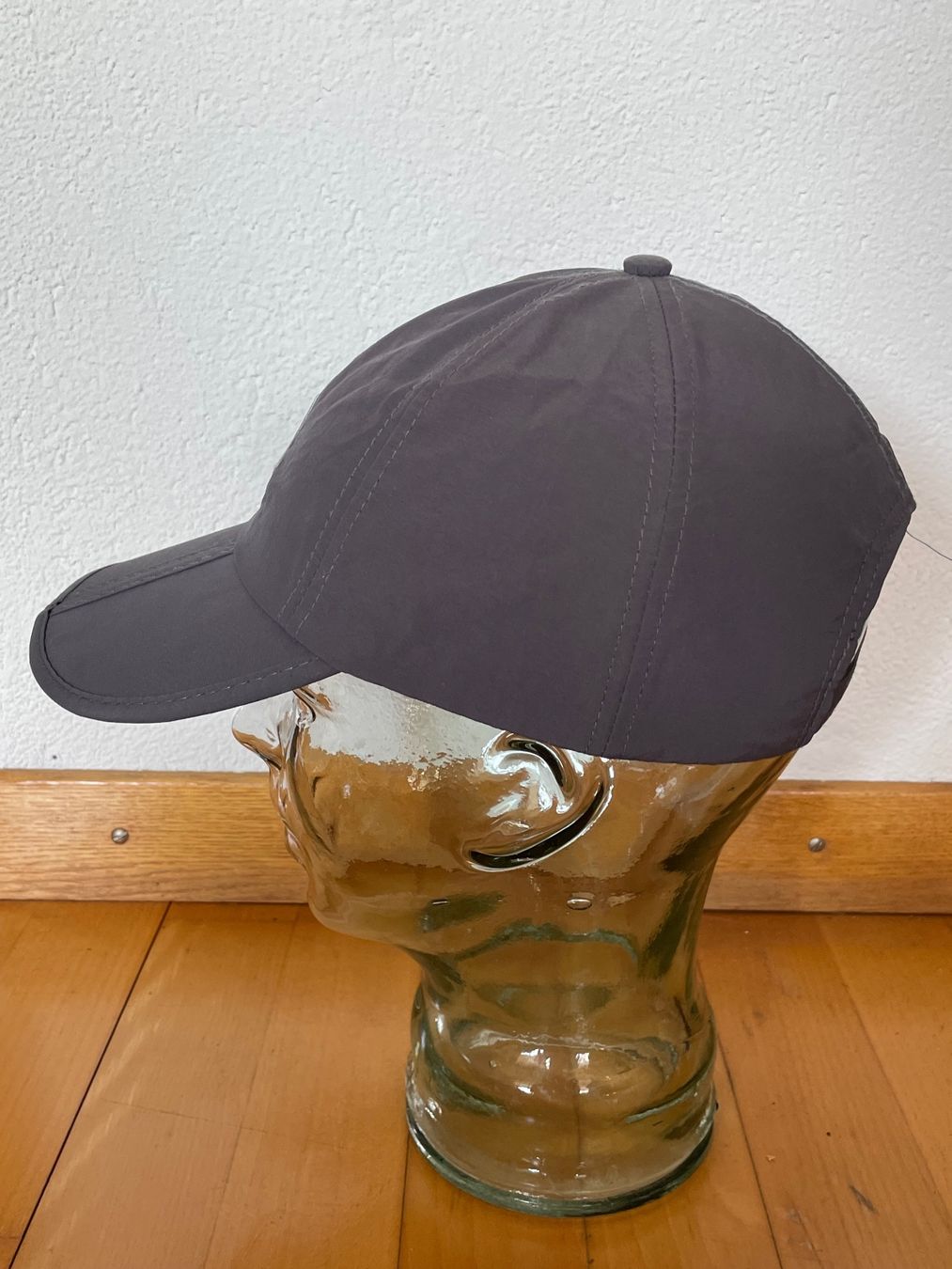 North Face Copricapi, berretti & cappellini: Vintage 90s North face folding cap – Usato da Zürich venduto da le_souk 1