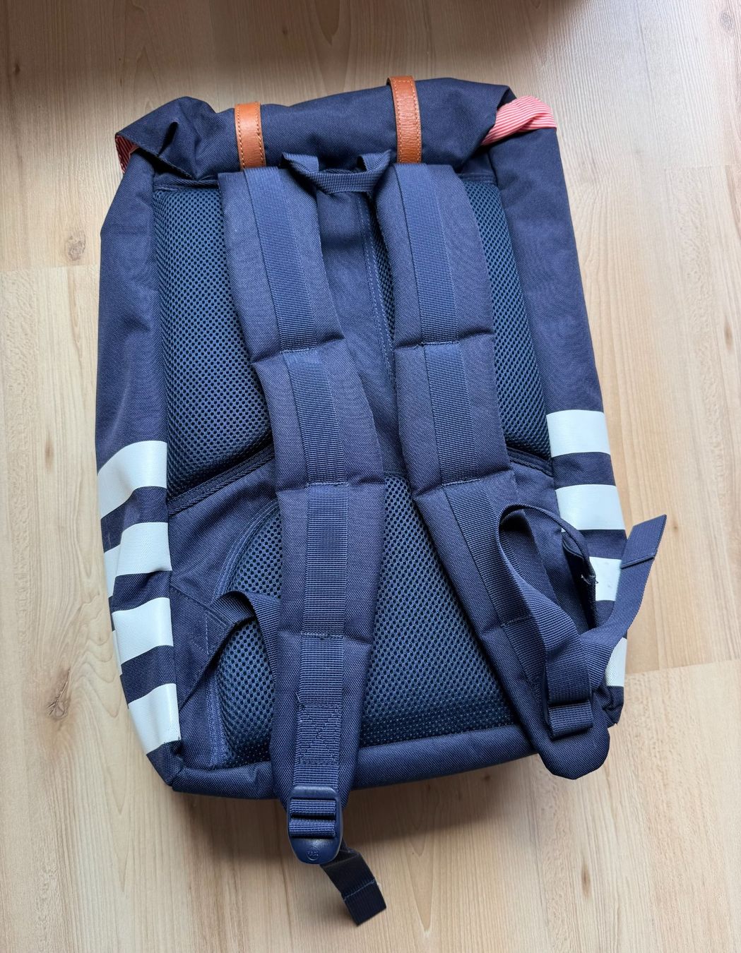 Herschel Rucksäcke: Herschel Rucksack dunkelblau/weiss gestreift – Gebraucht aus Eschenbach SG von aviatorgirl23 2