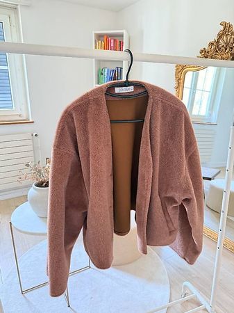 Leichte Jacke