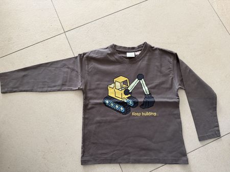 ZARA langärmeliges T-shirt mit Motiv Gr. 110