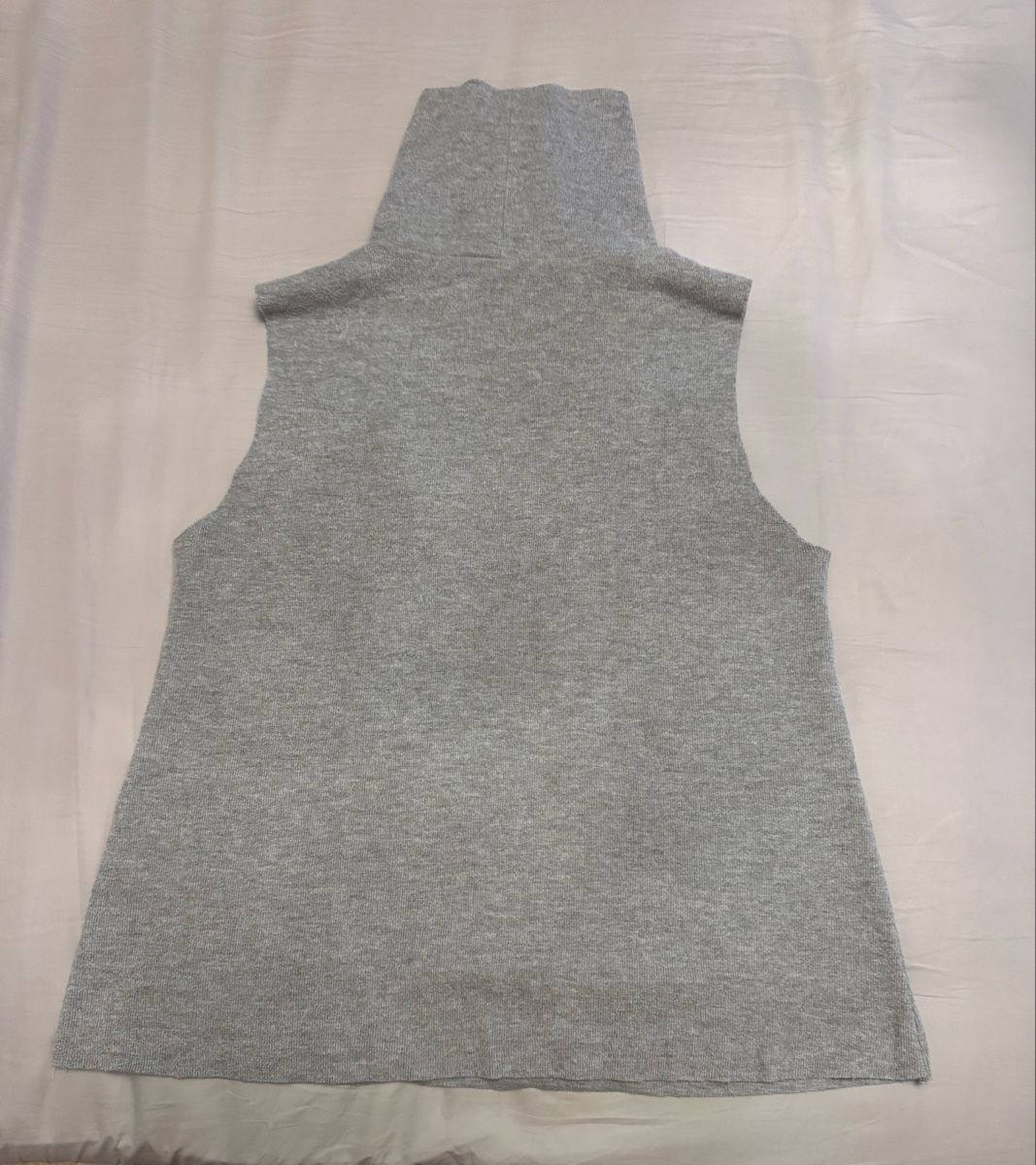 Zara Tops: Turtleneck Top – D'occasion à Zürich par sop_9fqf 2