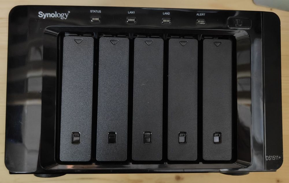 NAS Synology DS1511+, 3GB Ram, 3TB Speicher (Gebraucht) in Winterthur ...
