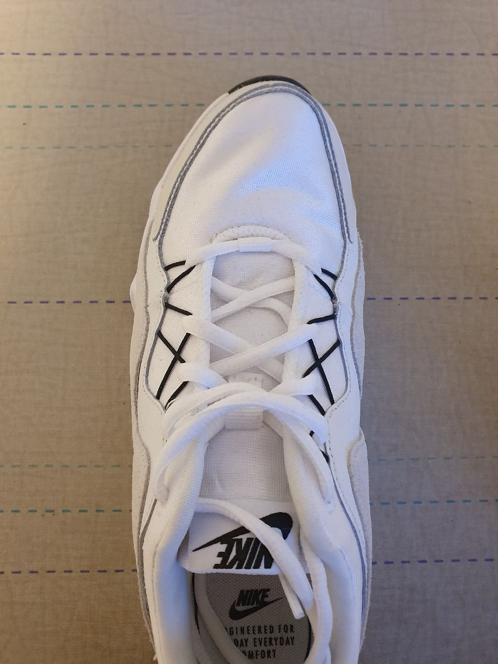 Nike Scarpe da donna: Basket Nike – Usato da Tramelan venduto da Anneli 3