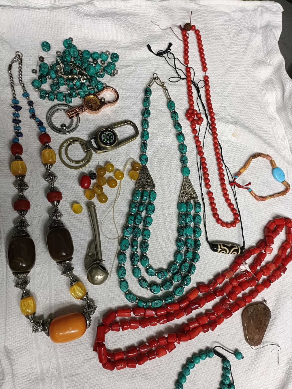 Colliers: antique schmuck  – D'occasion à Uster par gen_2njk
