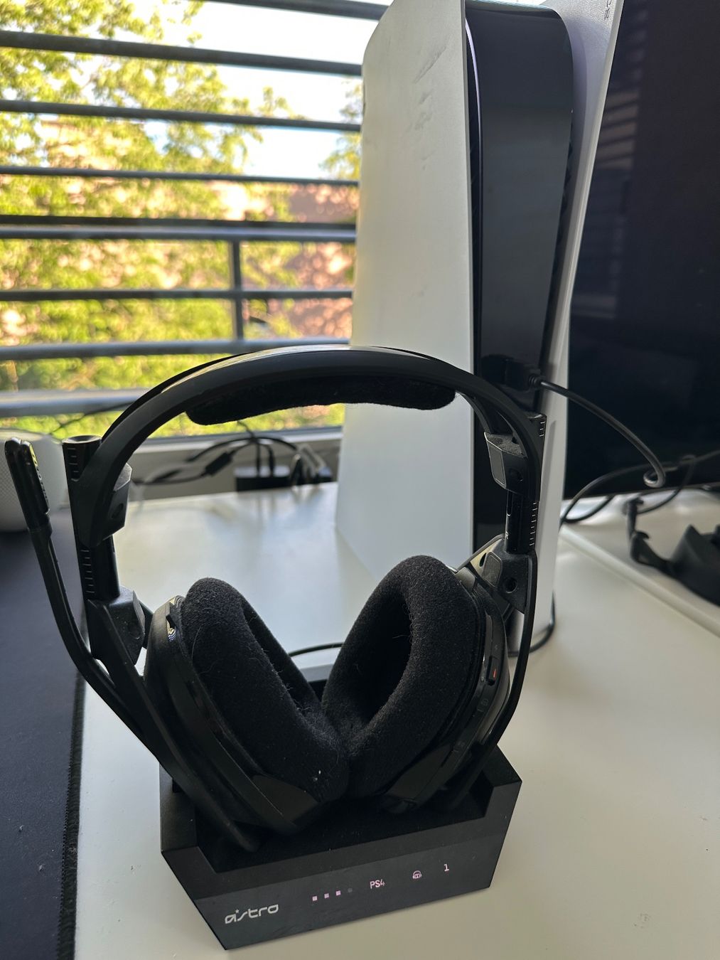 Sony Console: Sony PlayStation 5 Disc Edition inkl. Controller, Games, A50 – Usato da Rümlang venduto da Kevi02_ 5