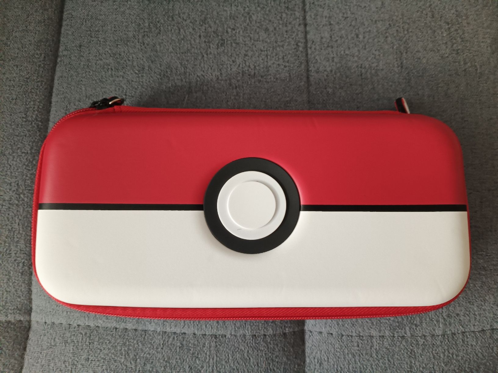 Nintendo Covers & Schutzfolien: Nintendo Switch Hülle/Case – Neu (gemäss Beschreibung) aus Riehen von Vaniisha13
