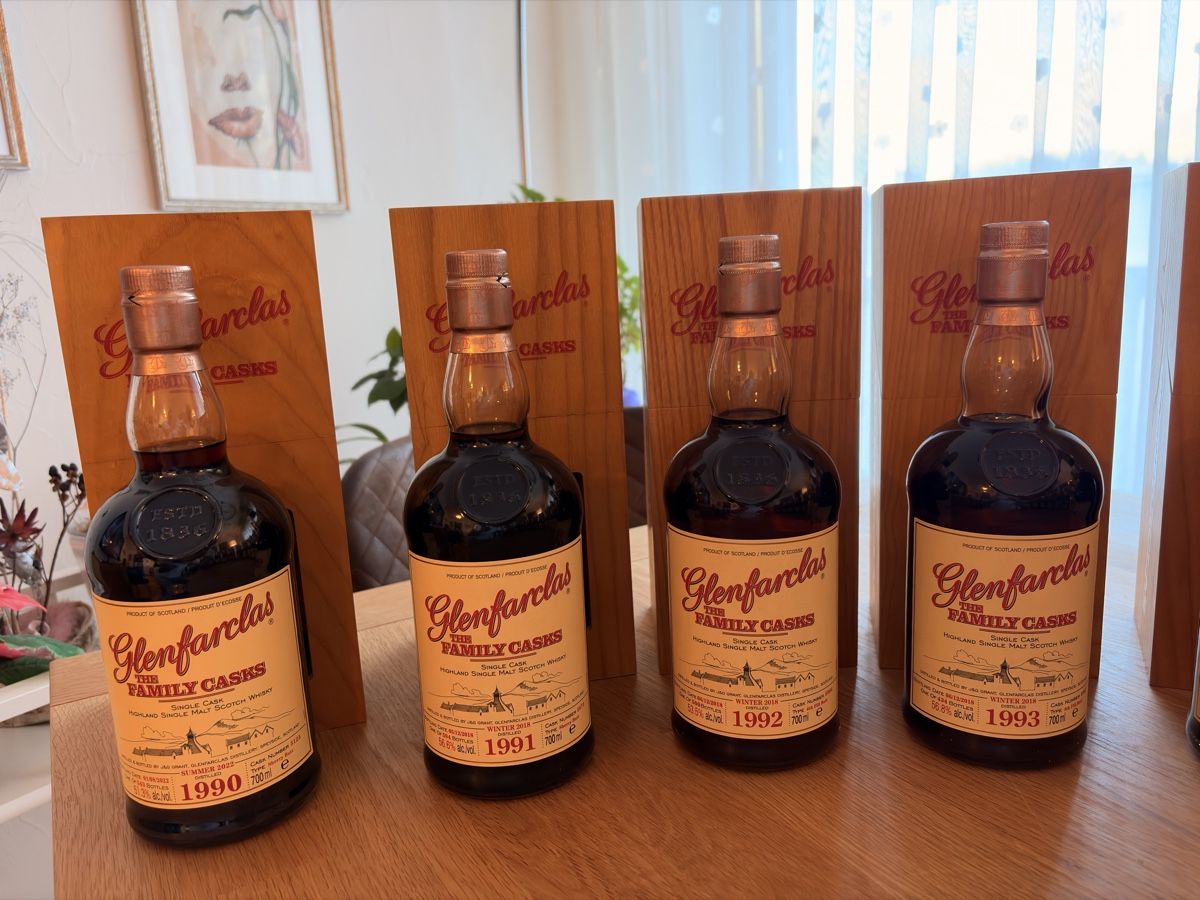 Glenfarclas Bevande alcoliche: Glenfarclas THE FAMILY CASKS – Nuovo e nell'imballaggio originale da St. Moritz venduto da cas_w97x 3