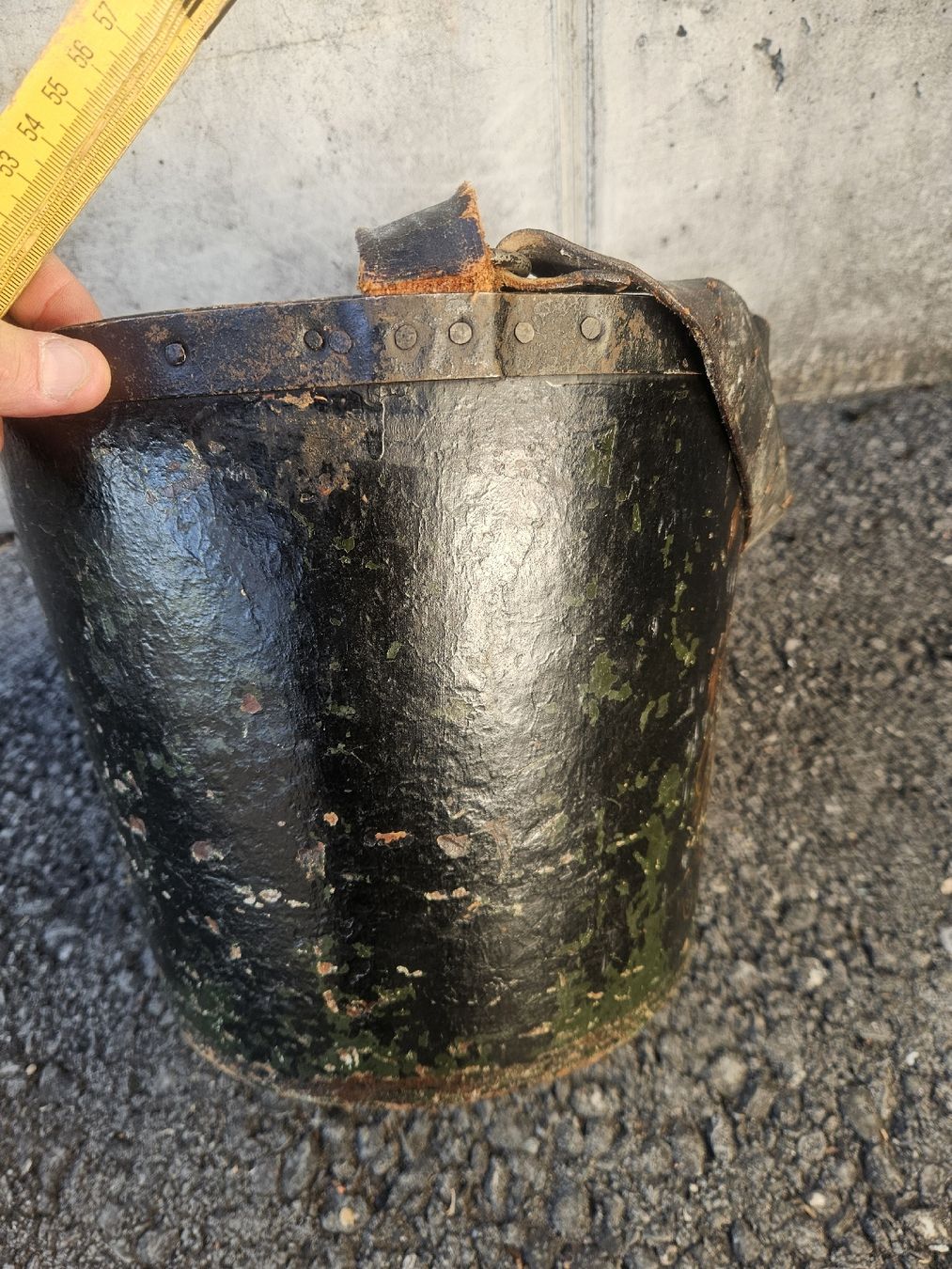 Altre raccolte & rarità: Feuerwehr helm kübel – Usato da Schwellbrunn venduto da Rosaroterpanter 6